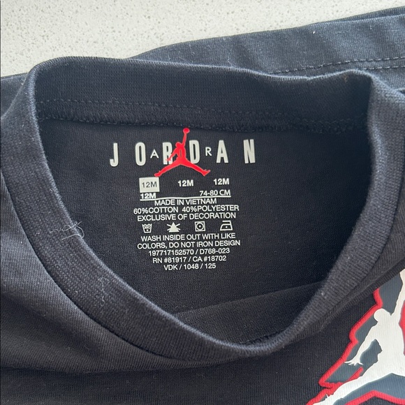 Jordan Black and Red 12 Month Short Set NWT - Picture 4 of 6